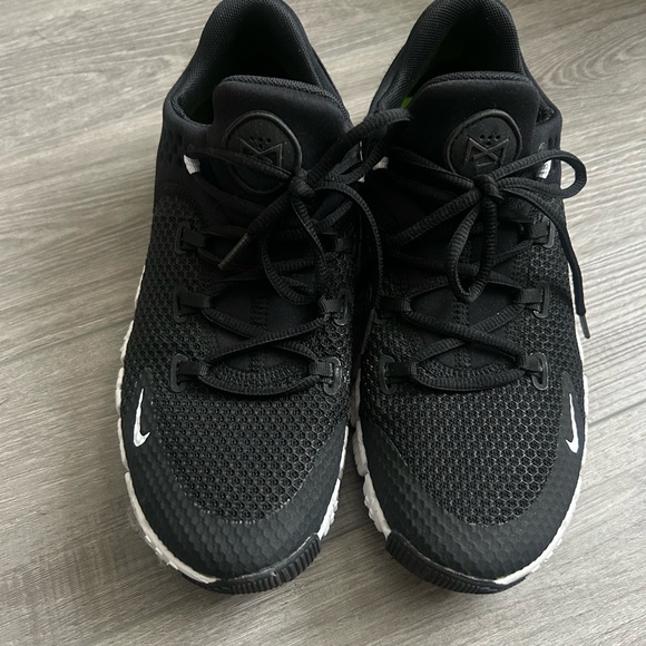 Nike Black Metcon Free, Women’s Sz 10 - Picture 2 of 5